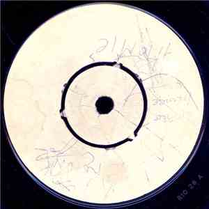 Charlie Organaire - Little Village / It Happens On A Holiday download flac