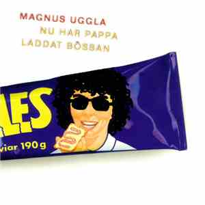 Magnus Uggla - Nu Har Pappa Laddat Bössan download flac