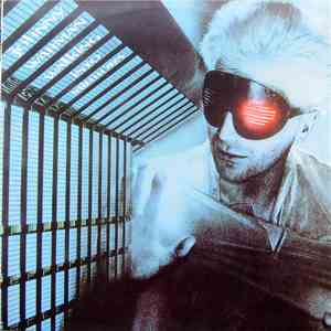 Johnny Warman - Walking Into Mirrors download flac